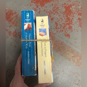 Lot 2 Books/4 Stories Love Inspired Caldwell Cove by Martha Perry.  In VVGUC